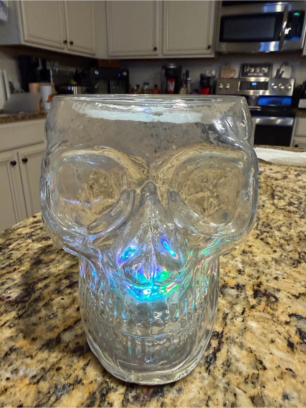 Bath & Body Works Clear Glass Skull LED Accent Piece with multi glow.
